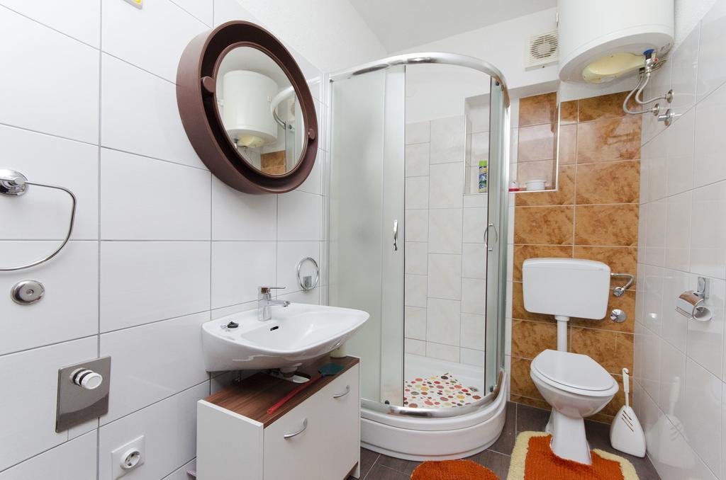 Apartments Jadrana Нови Винодолски Екстериор снимка